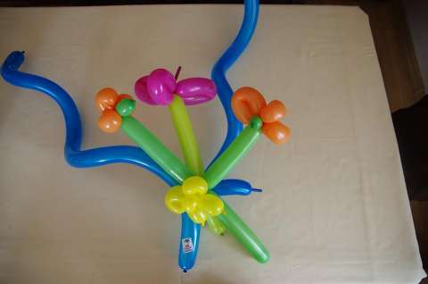 balonowy bukiet kwiatów