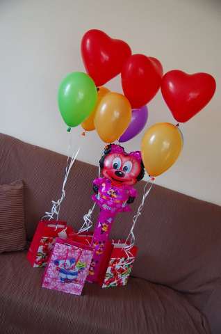 balony z helem na urodziny, prezent balon pompowany helem, balony na hel
